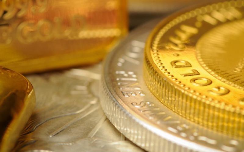 Analisa Teknikal Emas, Down Trend dimulai.