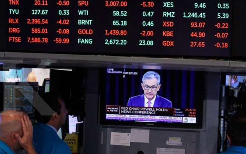 Harga Emas Menunggu Hasil Laporan  Ekonomi Bulan Juni