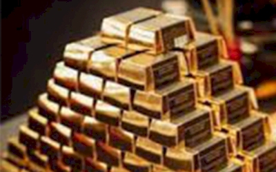 Ketegangan Rusia - Ukraina Semakin Tinggi, Harga Emas Melemah 