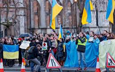 Konflik Ukraina Mereda, Emas Melemah