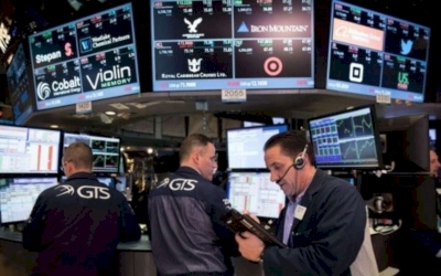 Rebound Index Saham Amerika Terjadi, Emas Melemah