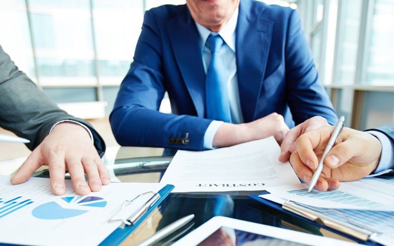 Harga Emas Terus Melemah, Para Investor Wait and See