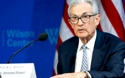 Suku Bunga Akan mulai diturunkan, Emas Melemah