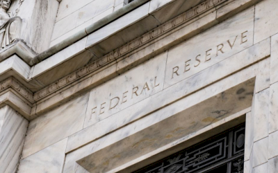 The Fed Turunkan Suku Bunga 25 Basis Poin, Emas Spot Tembus $2.690