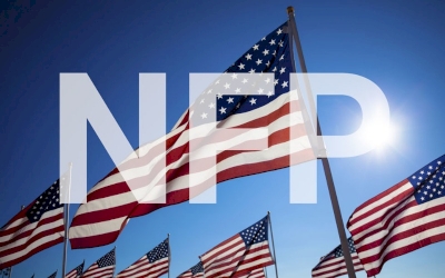 Harga Emas Melemah. Investor Menunggu Data NFP Jumat ini.