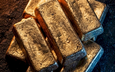 Emas Rebound saat Gencatan Senjata AS-Iran Diperpanjang, tapi Sinyal Hawkish The Fed Masih Membayangi